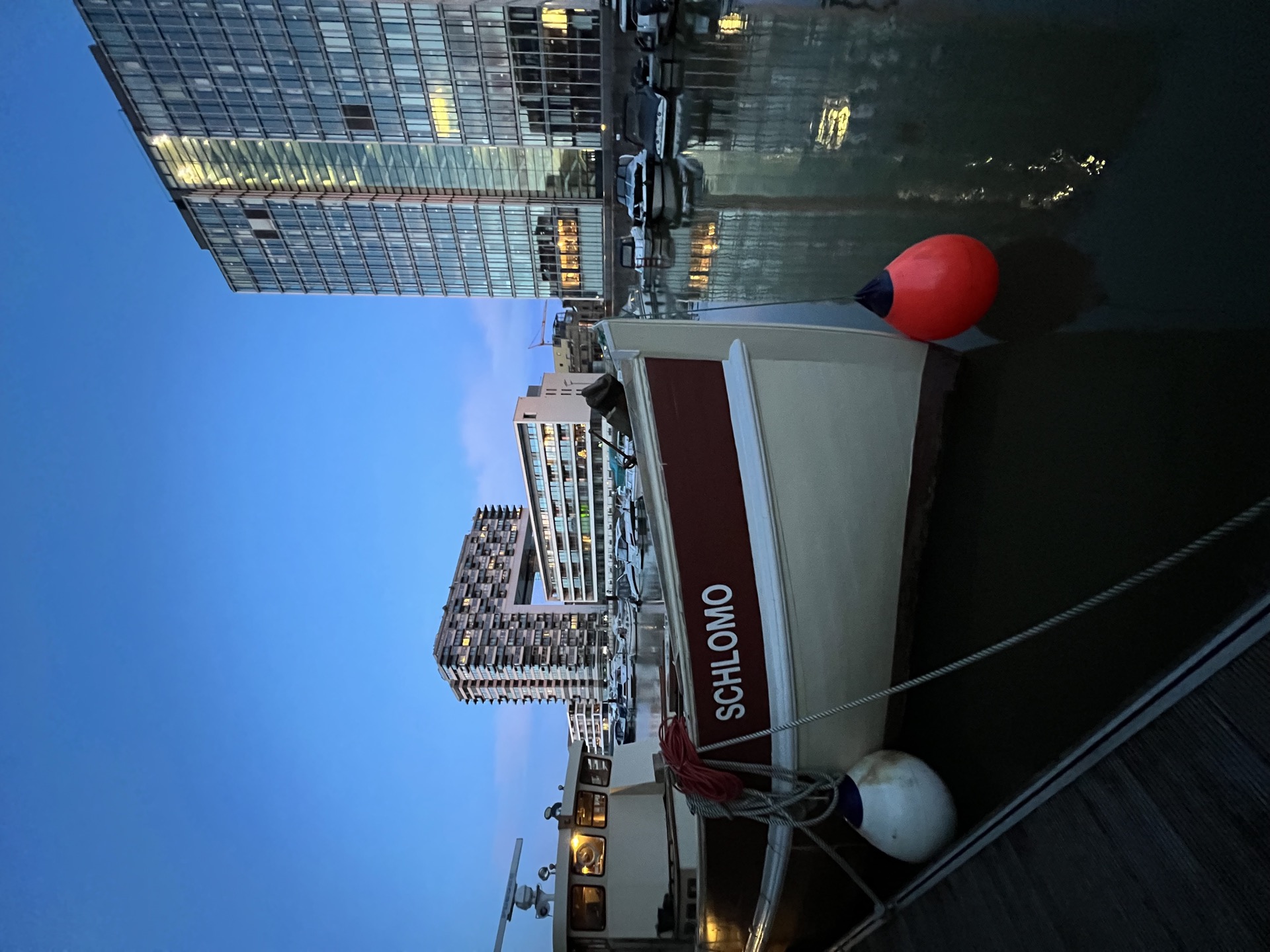 Schlomo at blue hour — Kranhäuser lit, Rheinauhafen