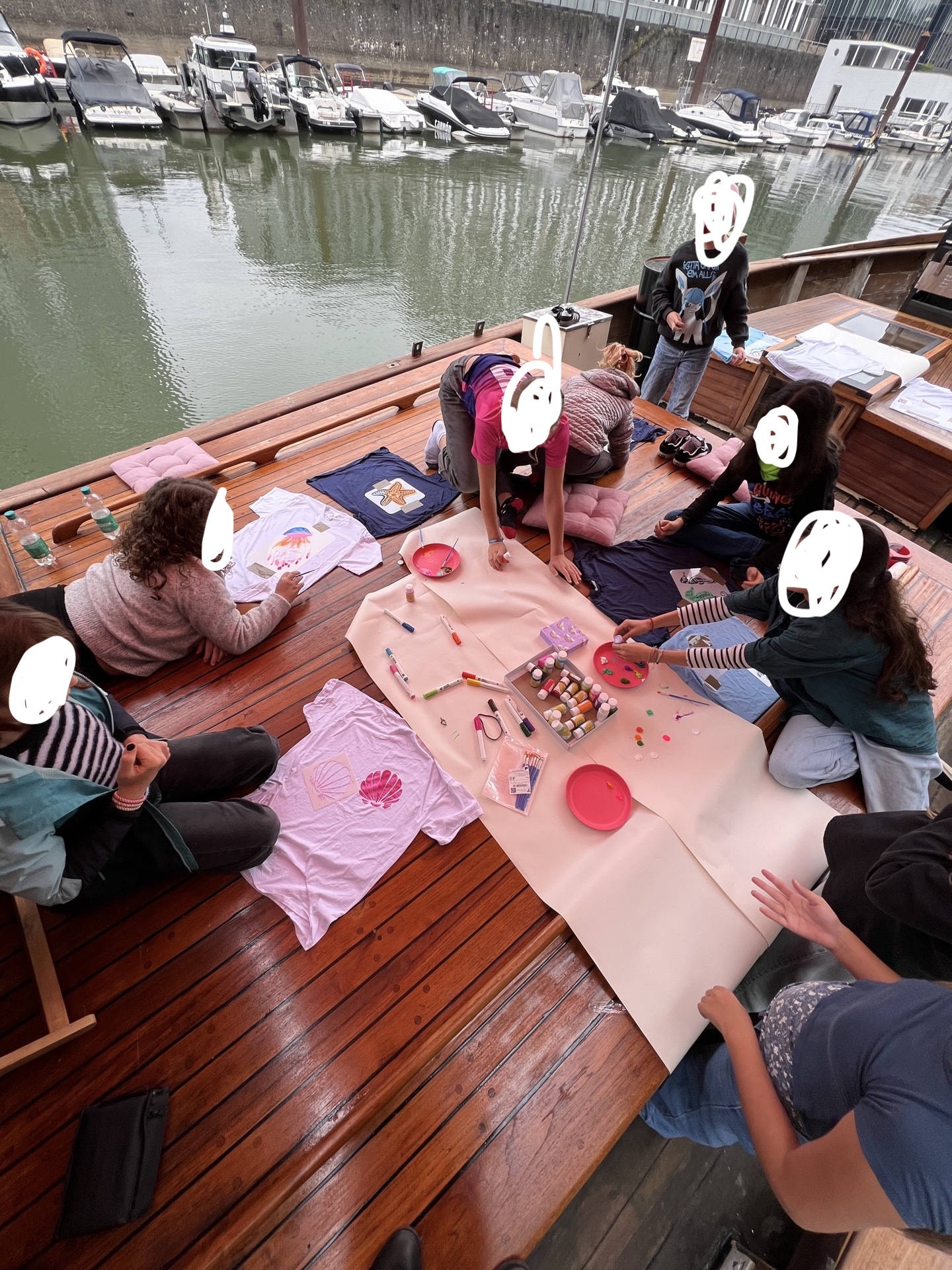 Schlomo deck — community gathering and workshop